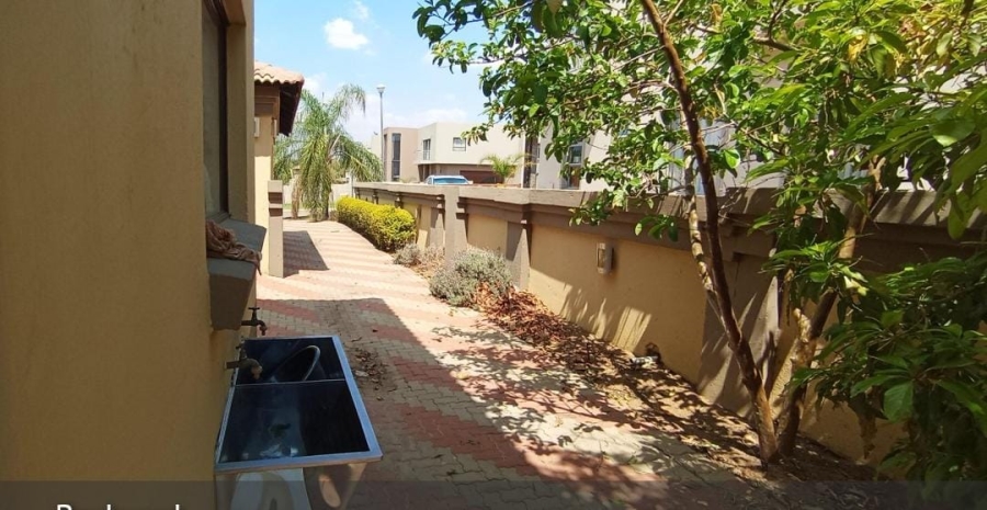 5 Bedroom Property for Sale in Sagewood Gauteng
