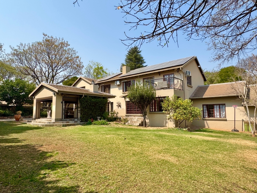 To Let 6 Bedroom Property for Rent in Irene Proper Security Estate Gauteng