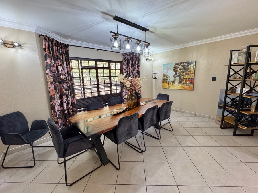 To Let 6 Bedroom Property for Rent in Irene Proper Security Estate Gauteng