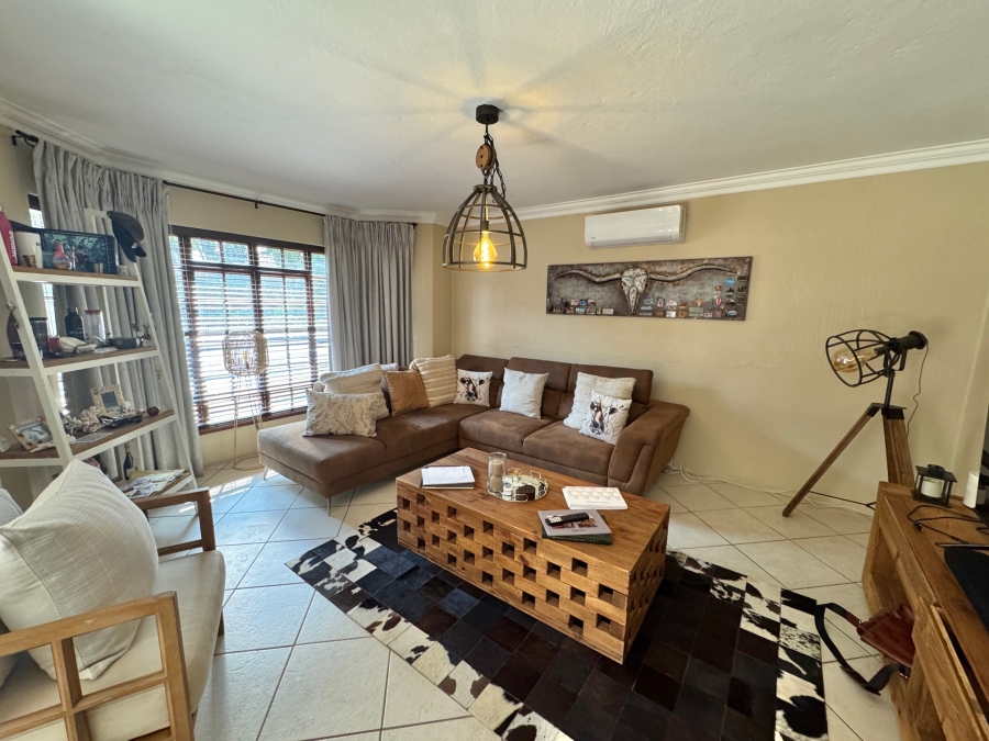 To Let 6 Bedroom Property for Rent in Irene Proper Security Estate Gauteng