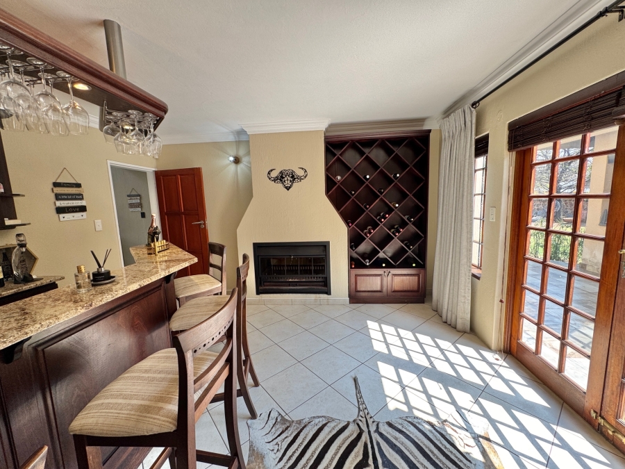 To Let 6 Bedroom Property for Rent in Irene Proper Security Estate Gauteng