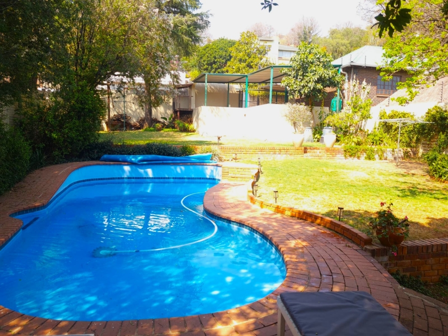 6 Bedroom Property for Sale in Kensington Gauteng