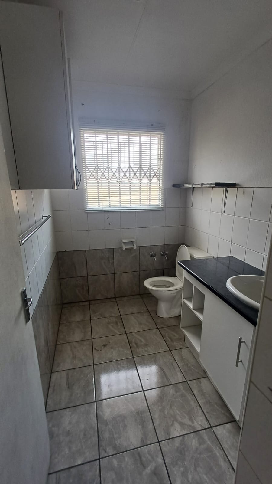2 Bedroom Property for Sale in Vorna Valley Gauteng