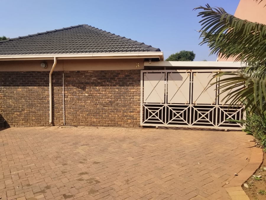 4 Bedroom Property for Sale in Norkem Park Gauteng