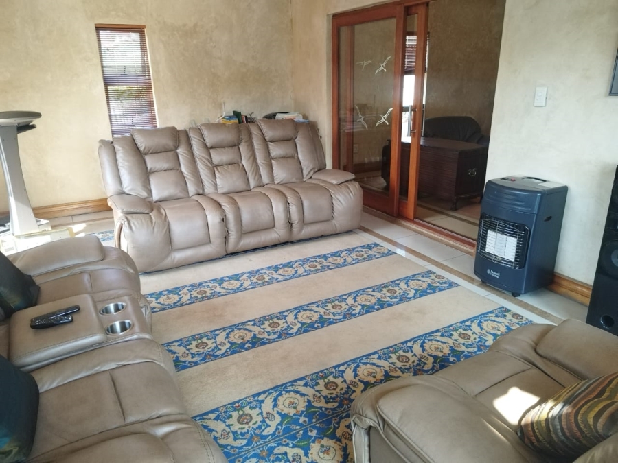 4 Bedroom Property for Sale in Norkem Park Gauteng