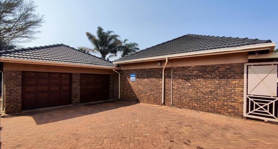 4 Bedroom Property for Sale in Norkem Park Gauteng