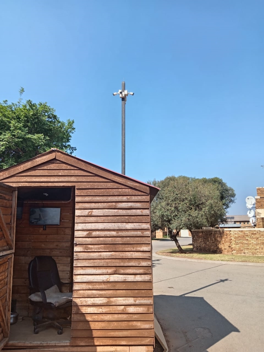 To Let 2 Bedroom Property for Rent in Honeydew Gauteng