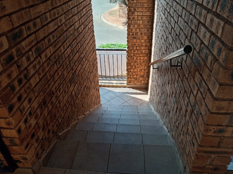 To Let 2 Bedroom Property for Rent in Honeydew Gauteng