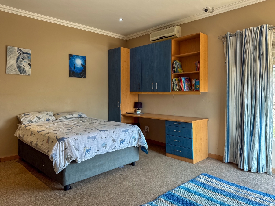 6 Bedroom Property for Sale in Blue Saddle Ranches Gauteng