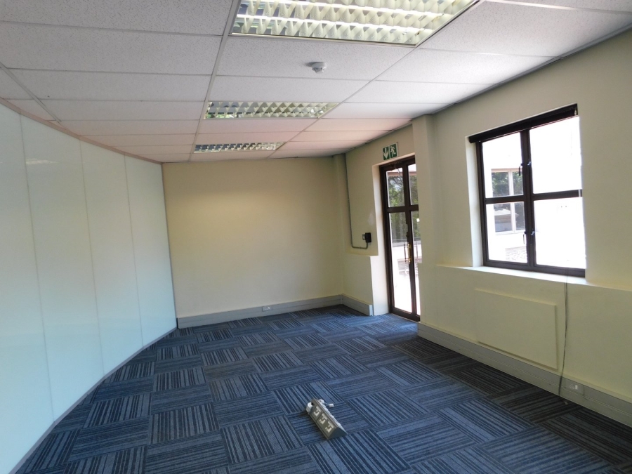 To Let commercial Property for Rent in Hyde Park Gauteng