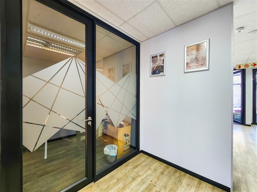 To Let commercial Property for Rent in Fourways Gauteng