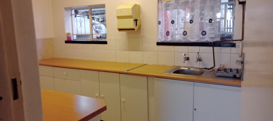 Commercial Property for Sale in Robertsham Gauteng