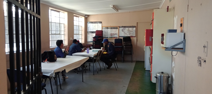 Commercial Property for Sale in Robertsham Gauteng