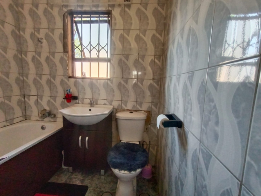 3 Bedroom Property for Sale in Vanderbijlpark CW 3 Gauteng