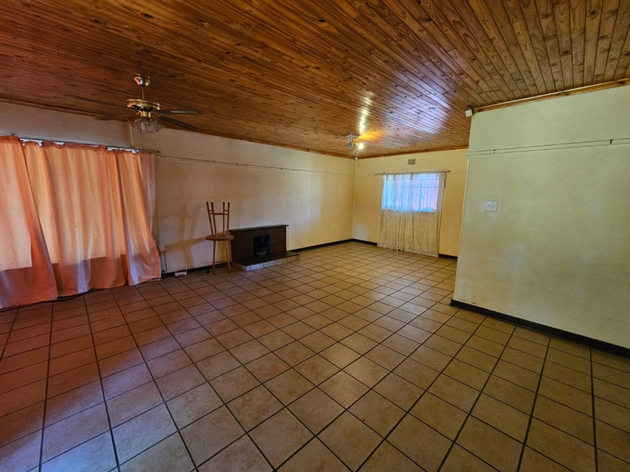 3 Bedroom Property for Sale in Vanderbijlpark CE 2 Gauteng