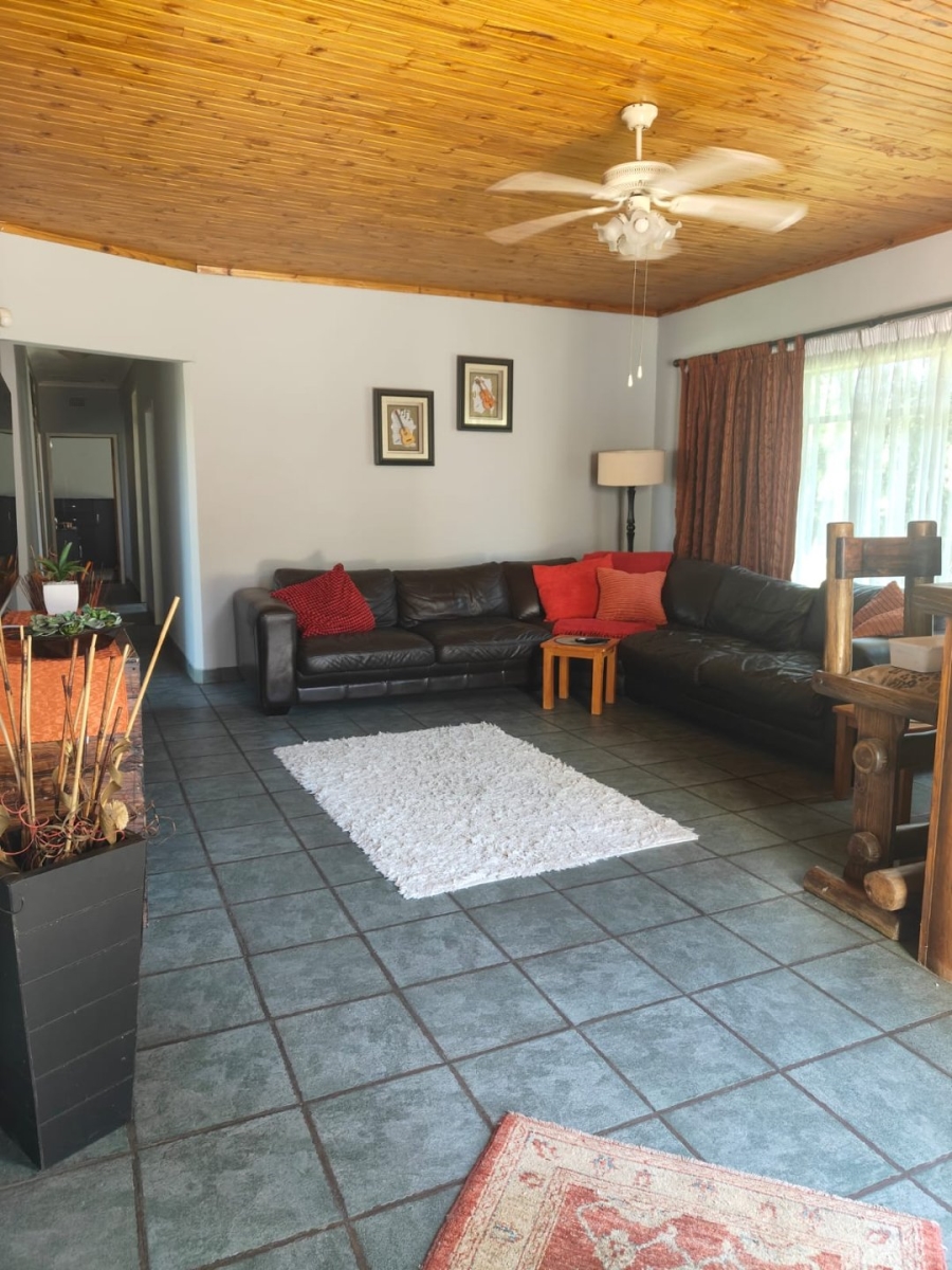 3 Bedroom Property for Sale in Flora Gardens Gauteng