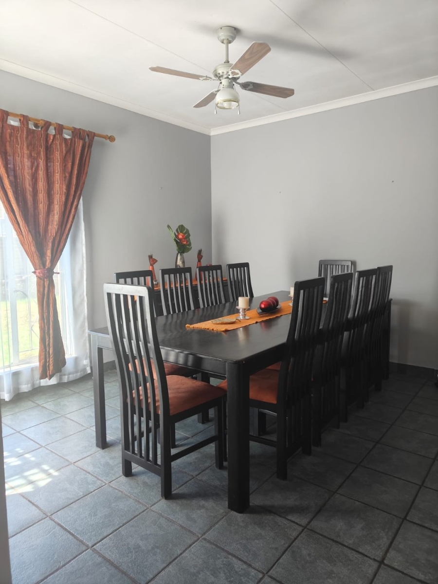 3 Bedroom Property for Sale in Flora Gardens Gauteng