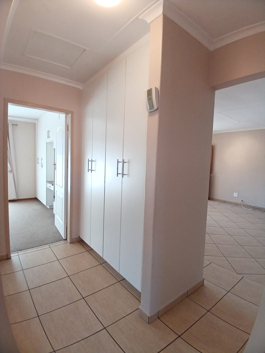 2 Bedroom Property for Sale in Vanderbijlpark CW 1 Gauteng