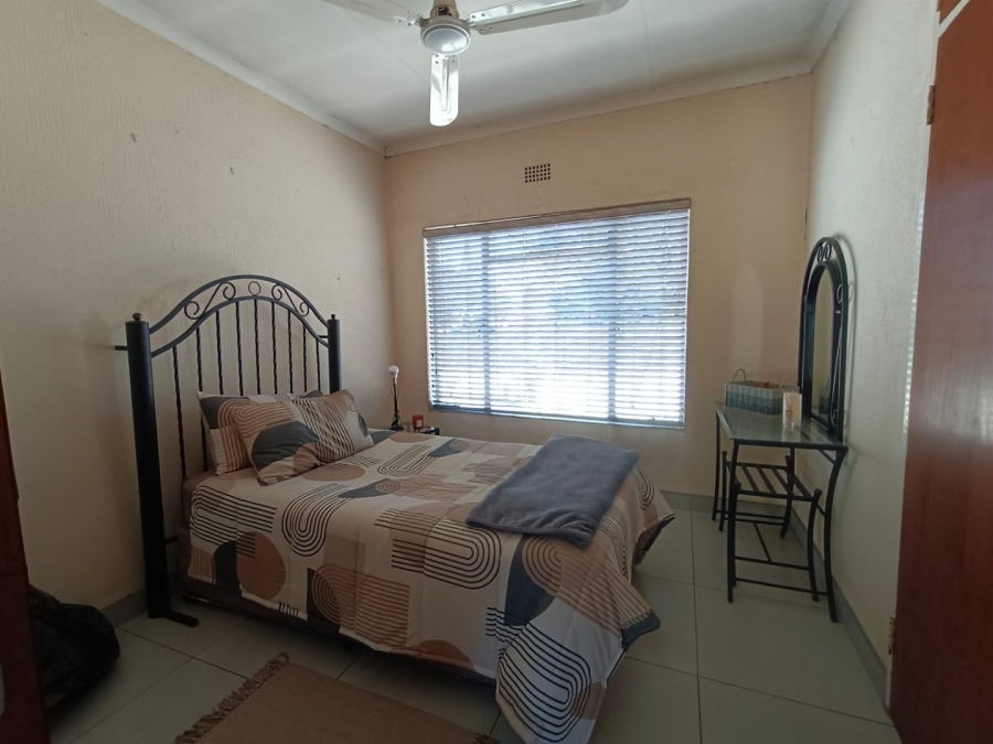 3 Bedroom Property for Sale in Bonanne Gauteng
