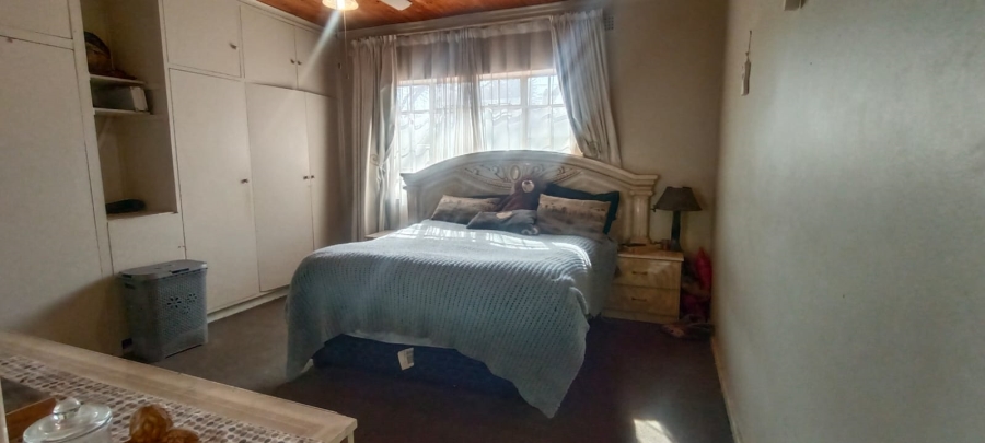 2 Bedroom Property for Sale in Vanderbijlpark Cw 6 Gauteng