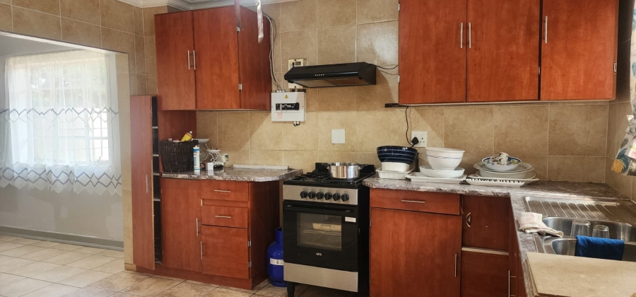 2 Bedroom Property for Sale in Vanderbijlpark CW 5 Gauteng
