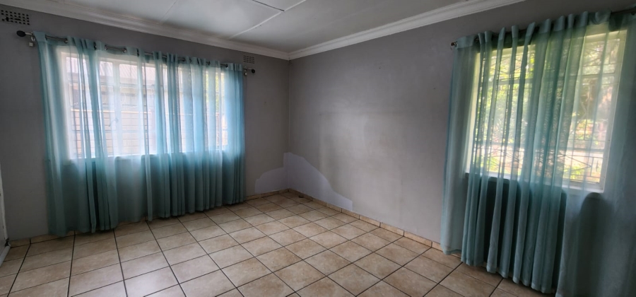 2 Bedroom Property for Sale in Vanderbijlpark CW 5 Gauteng