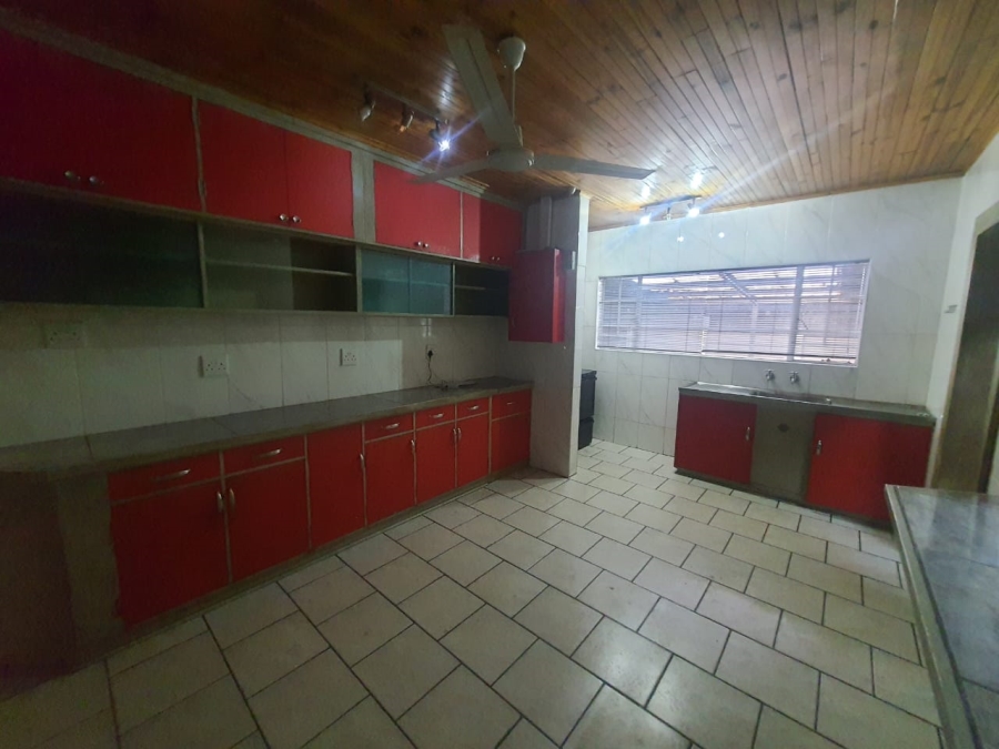 3 Bedroom Property for Sale in Vanderbijlpark CW 5 Gauteng