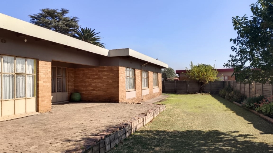 3 Bedroom Property for Sale in Vanderbijlpark CE 4 Gauteng
