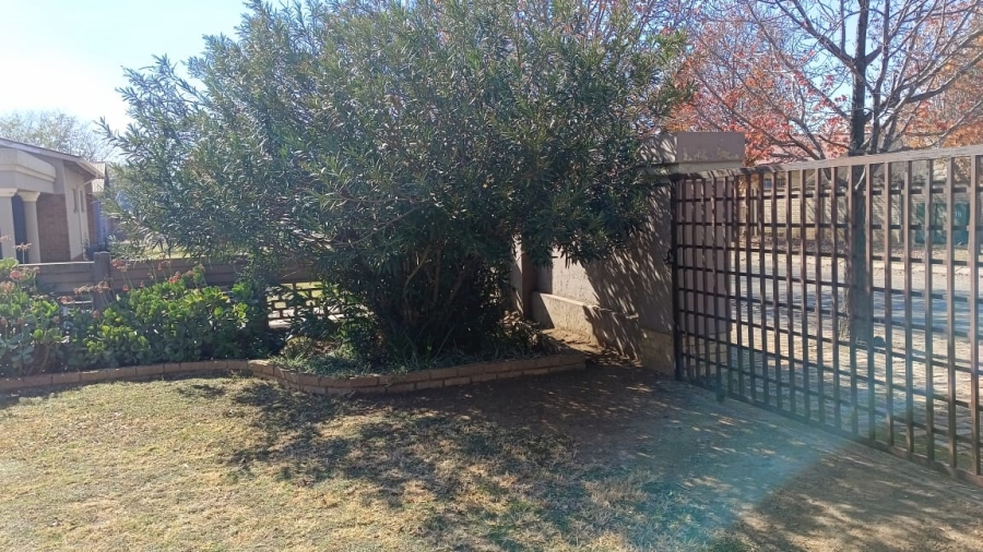 3 Bedroom Property for Sale in Vanderbijlpark CE 4 Gauteng