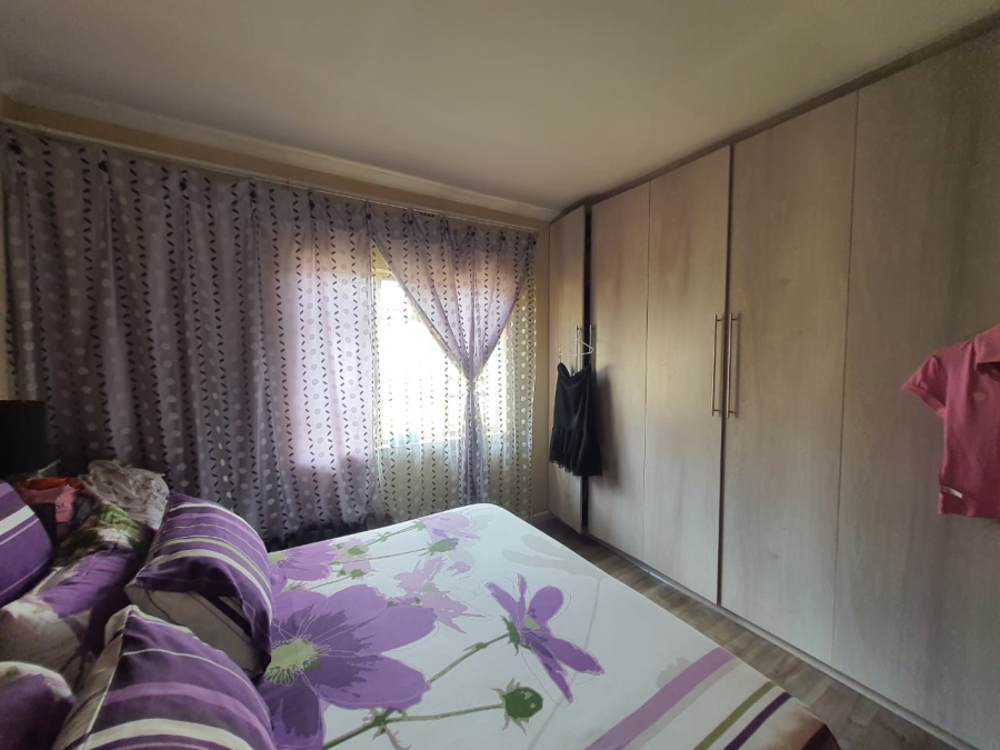 3 Bedroom Property for Sale in Vanderbijlpark Cw 6 Gauteng