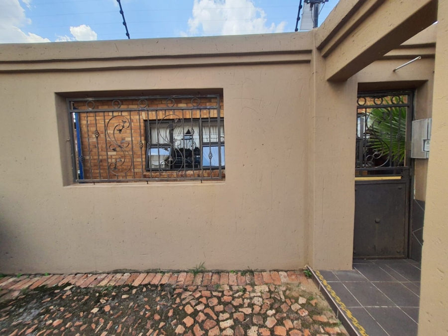 3 Bedroom Property for Sale in Vanderbijlpark CW 5 Gauteng