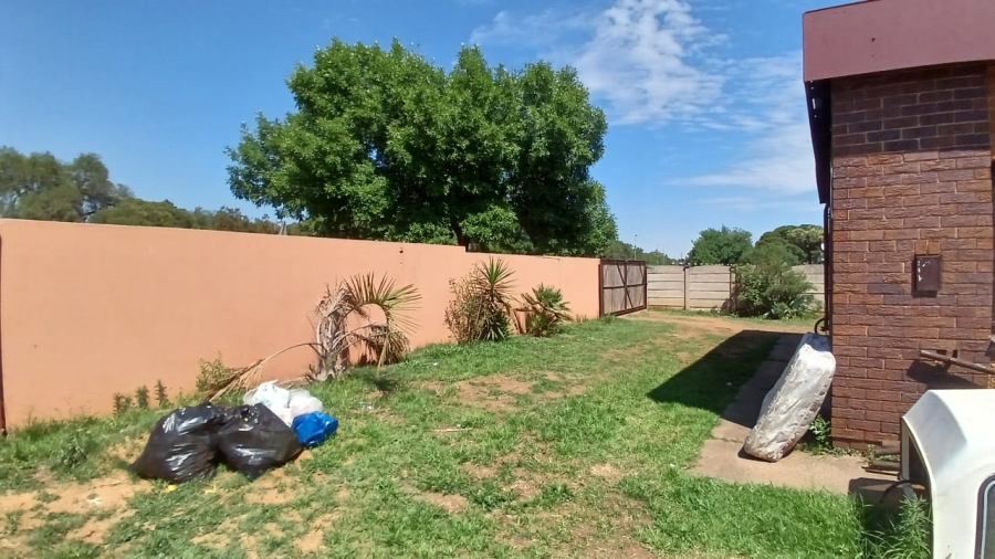 8 Bedroom Property for Sale in Vanderbijlpark CE 3 Gauteng