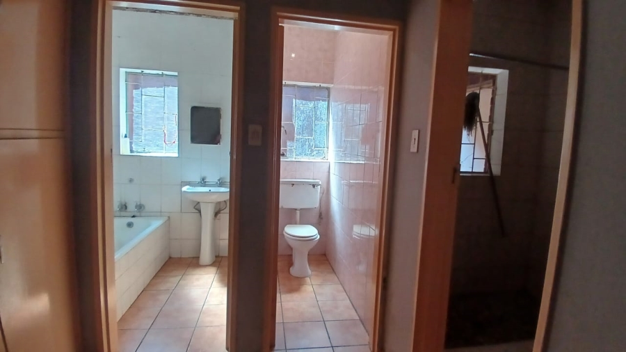 8 Bedroom Property for Sale in Vanderbijlpark CE 3 Gauteng