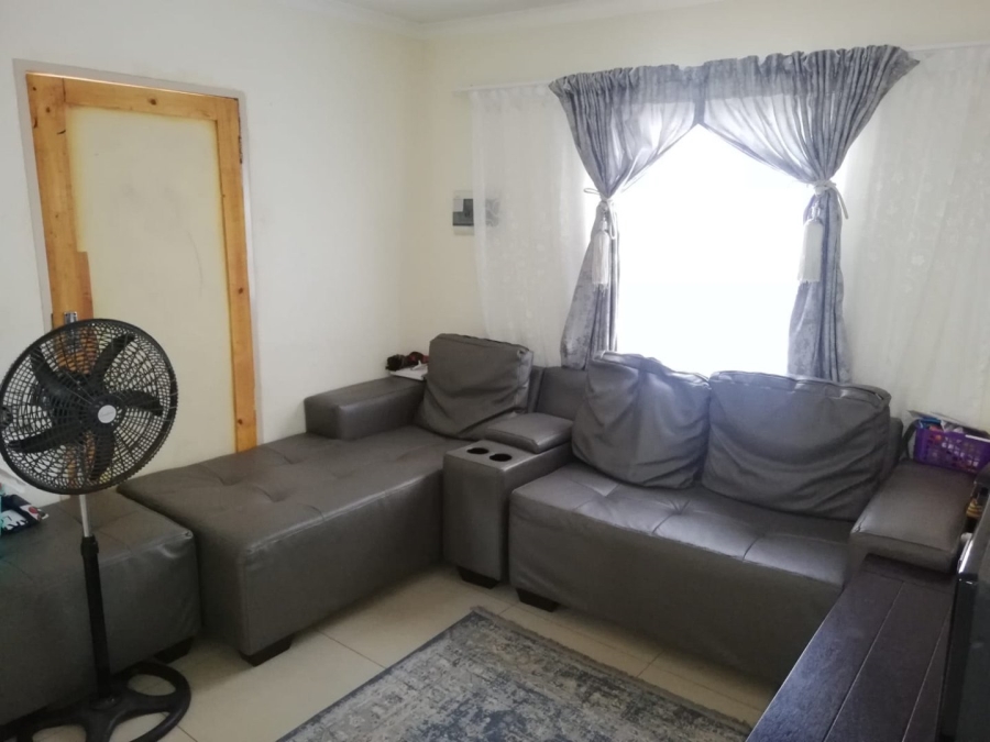 2 Bedroom Property for Sale in Vanderbijlpark CE 4 Gauteng