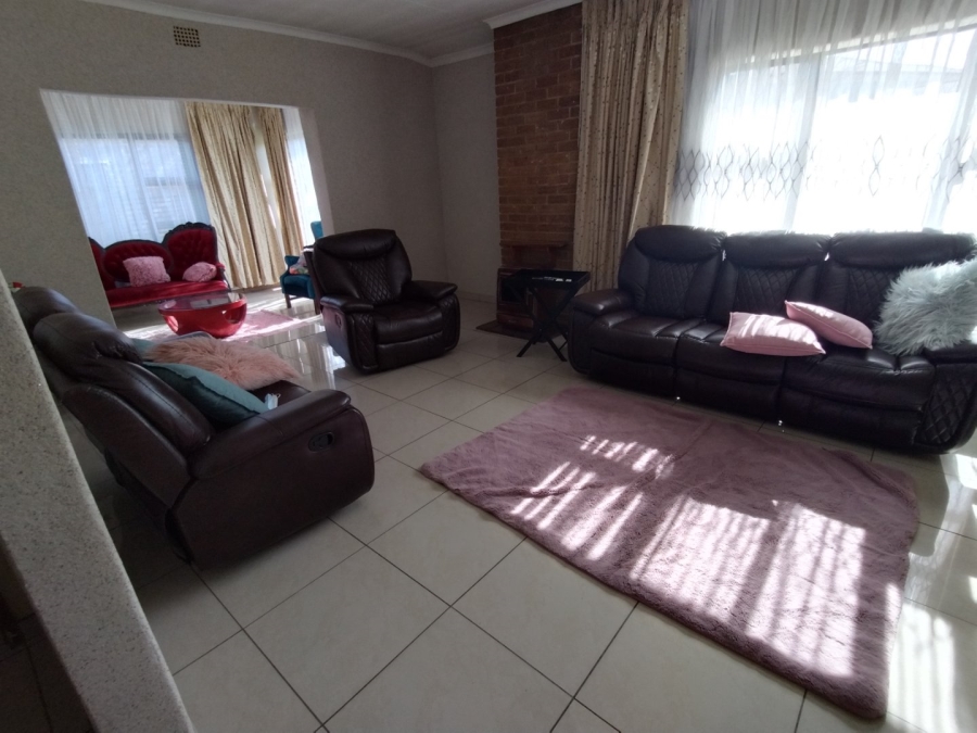 3 Bedroom Property for Sale in Vanderbijlpark CE 4 Gauteng