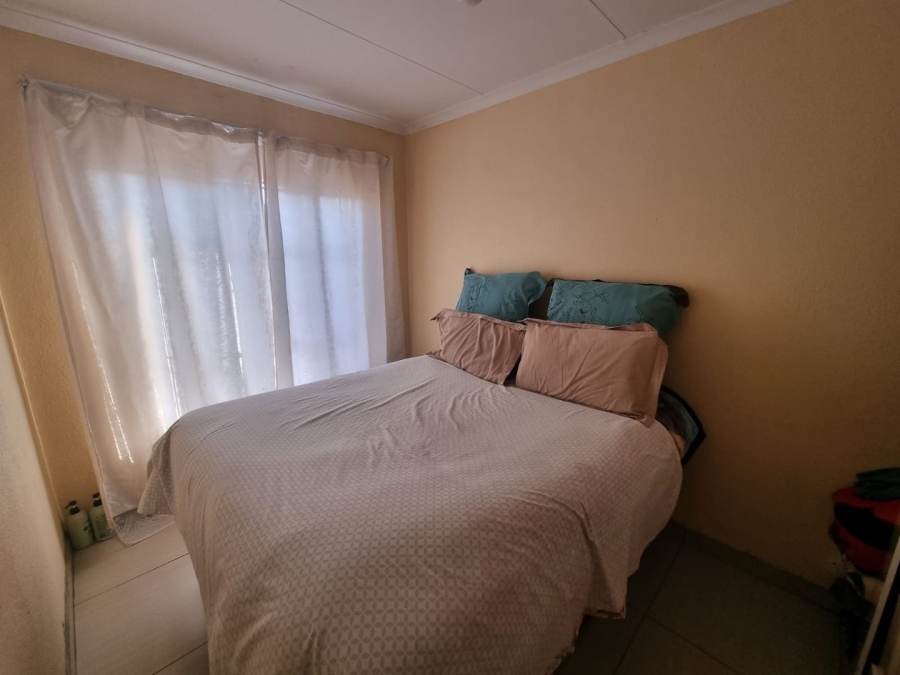 2 Bedroom Property for Sale in Vanderbijlpark CE 4 Gauteng