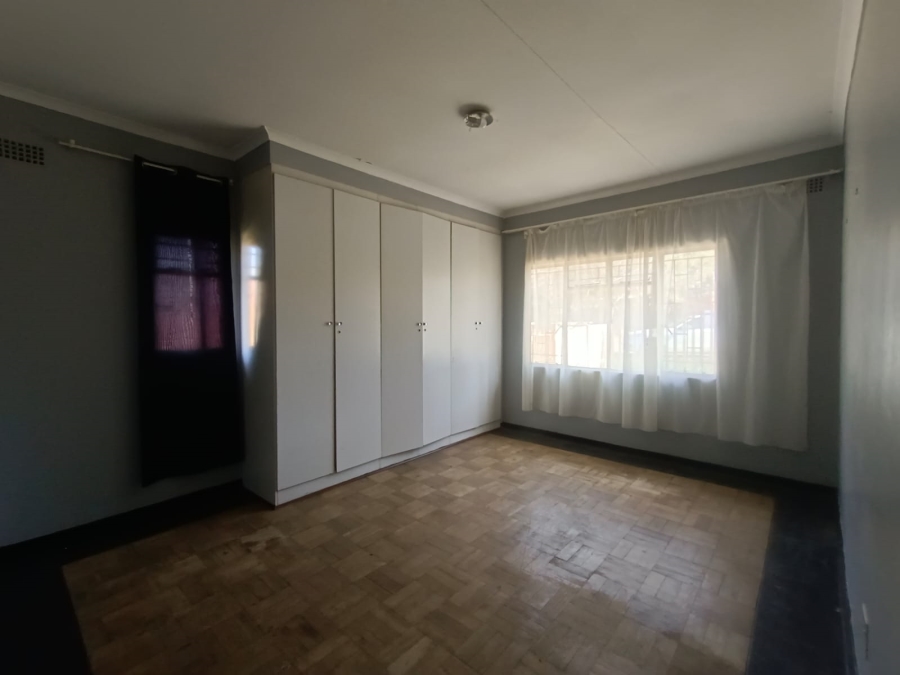 2 Bedroom Property for Sale in Vanderbijlpark CW 3 Gauteng