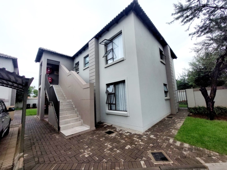2 Bedroom Property for Sale in Montana Gauteng