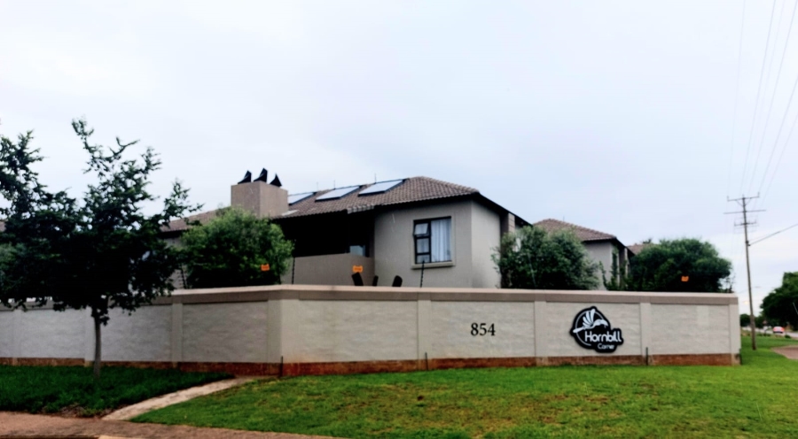 2 Bedroom Property for Sale in Montana Gauteng