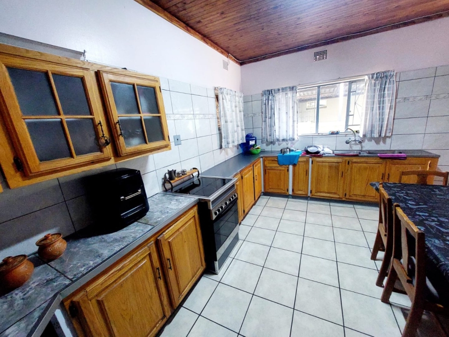 4 Bedroom Property for Sale in Pretoria Gardens Gauteng
