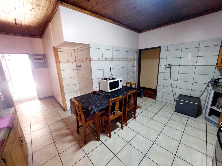 4 Bedroom Property for Sale in Pretoria Gardens Gauteng
