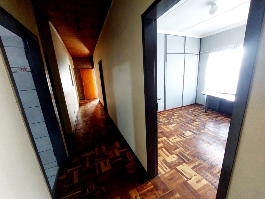 4 Bedroom Property for Sale in Pretoria Gardens Gauteng