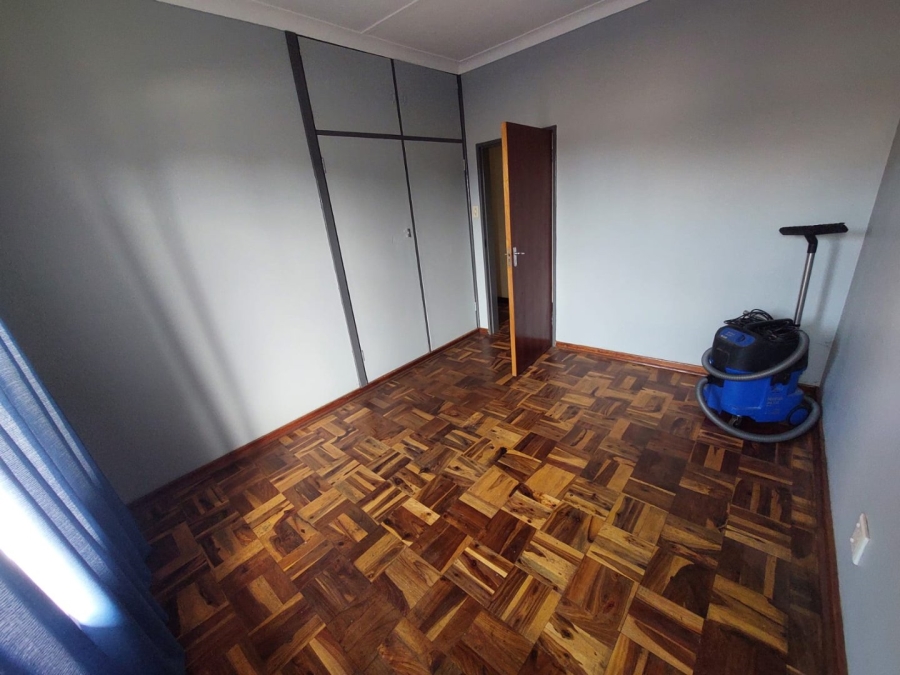 4 Bedroom Property for Sale in Pretoria Gardens Gauteng