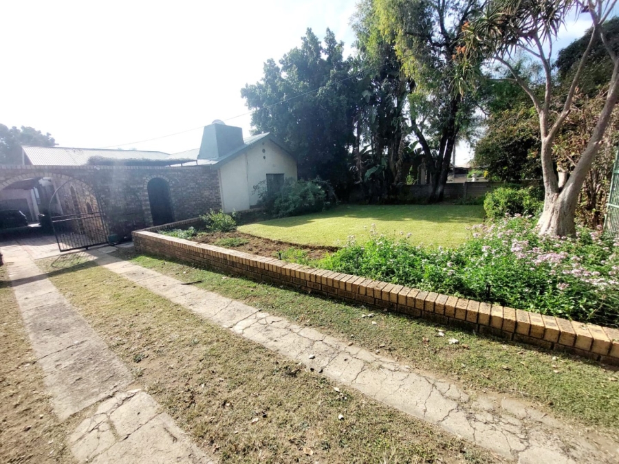4 Bedroom Property for Sale in Pretoria Gardens Gauteng