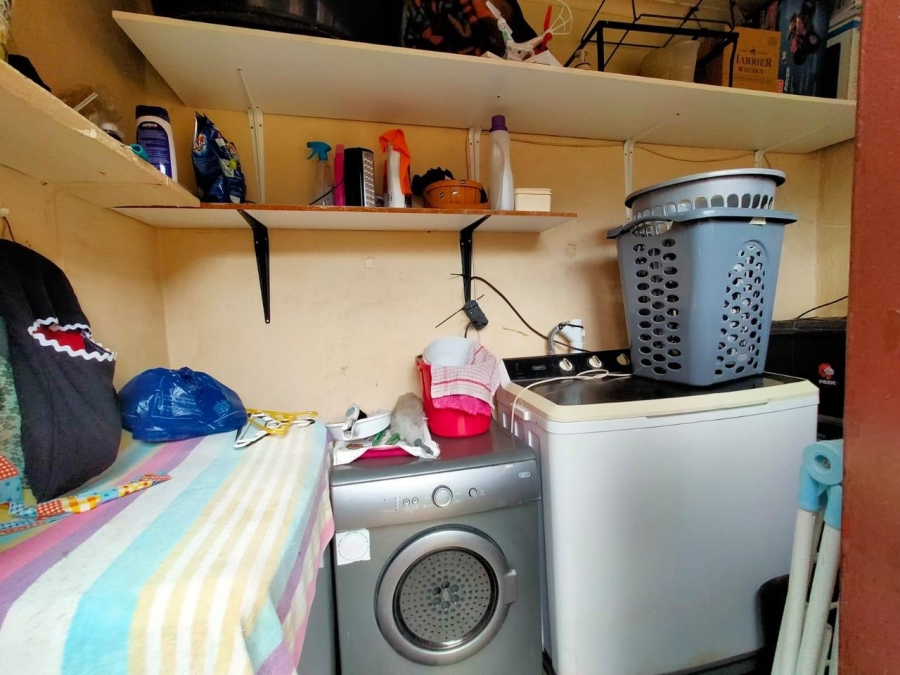 3 Bedroom Property for Sale in Greenhills Gauteng