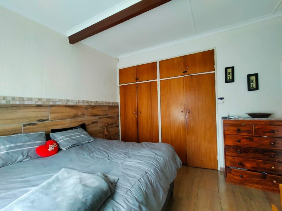3 Bedroom Property for Sale in Greenhills Gauteng