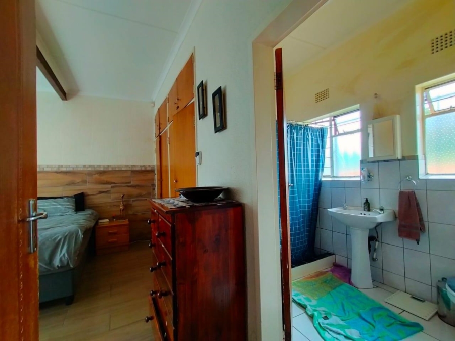 3 Bedroom Property for Sale in Greenhills Gauteng