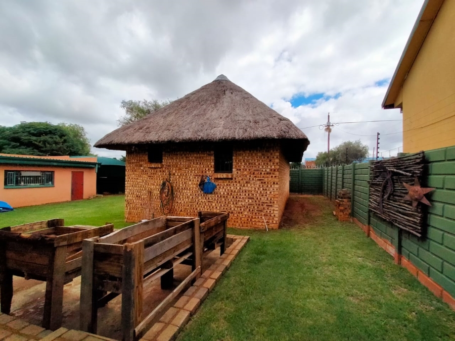 3 Bedroom Property for Sale in Greenhills Gauteng