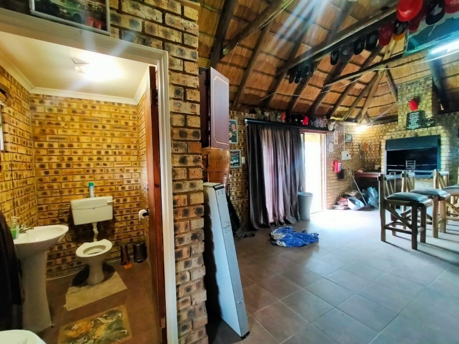 3 Bedroom Property for Sale in Greenhills Gauteng