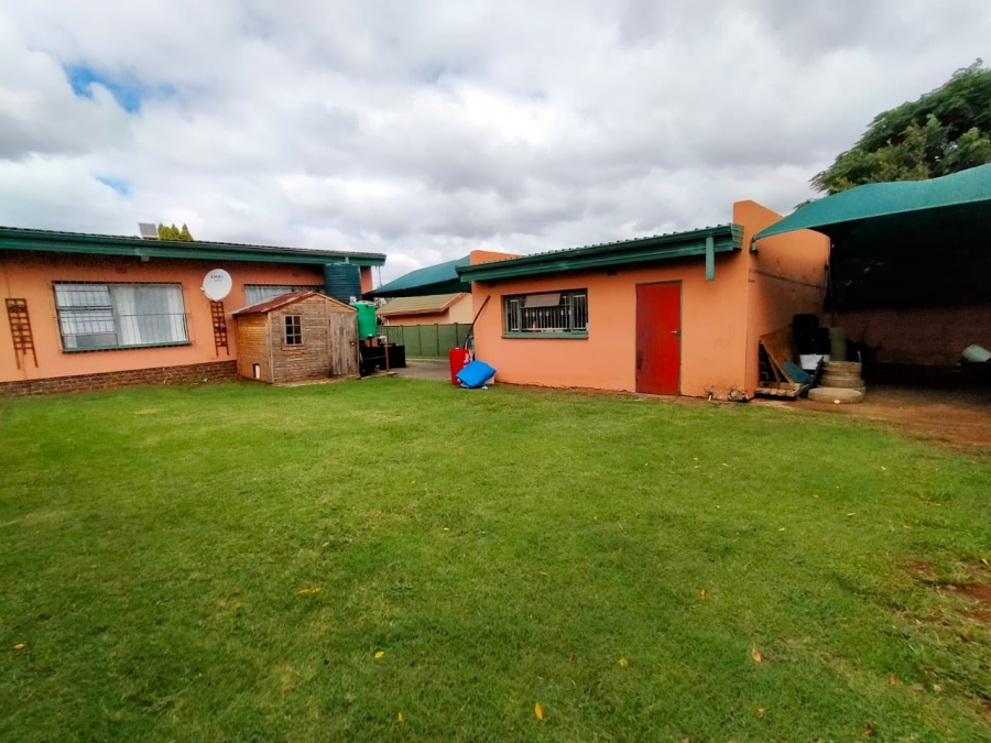 3 Bedroom Property for Sale in Greenhills Gauteng